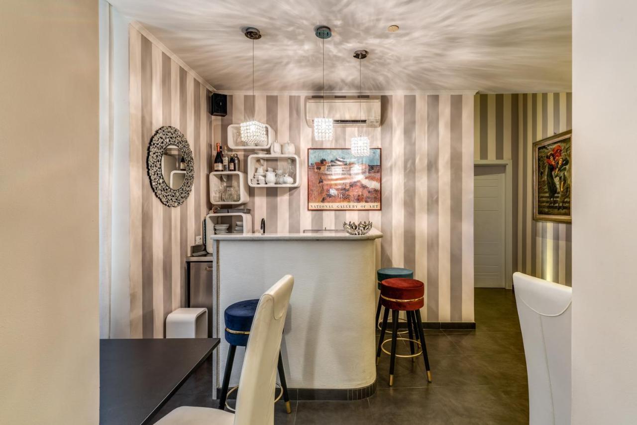 Deko Rome Bed & Breakfast Bagian luar foto