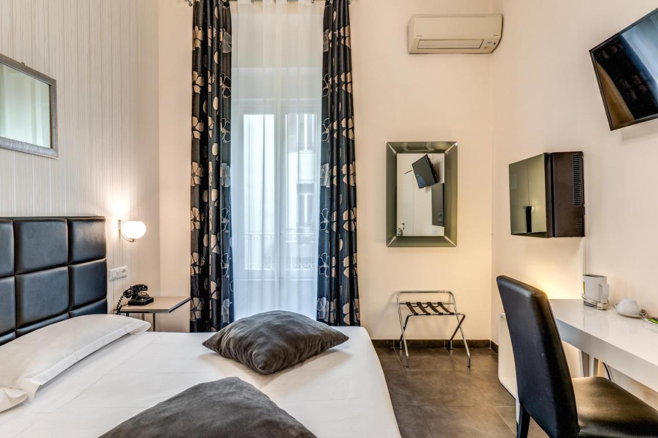 Deko Rome Bed & Breakfast Bagian luar foto
