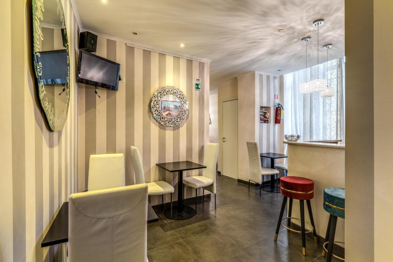 Deko Rome Bed & Breakfast Bagian luar foto
