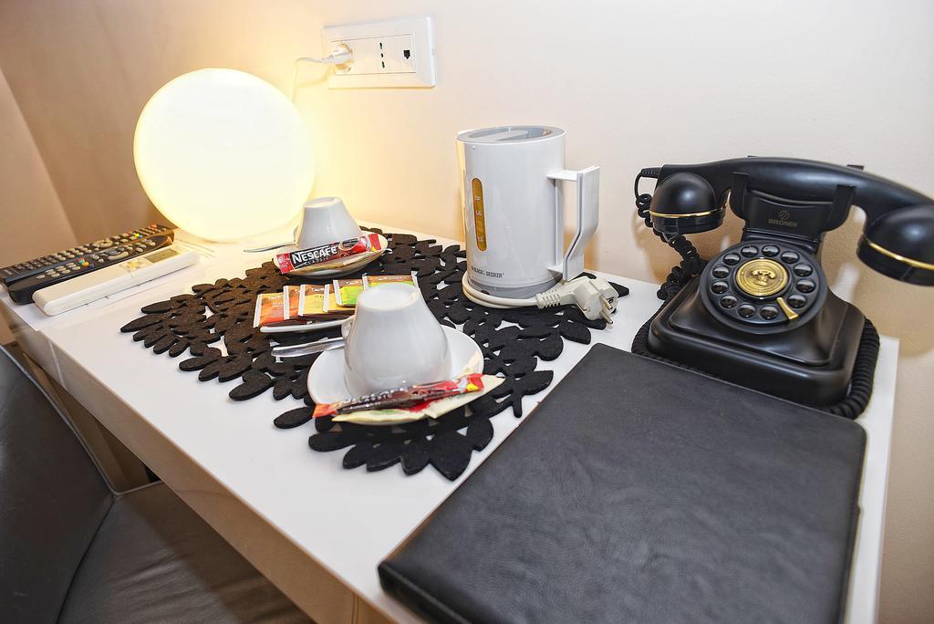 Deko Rome Bed & Breakfast Bagian luar foto